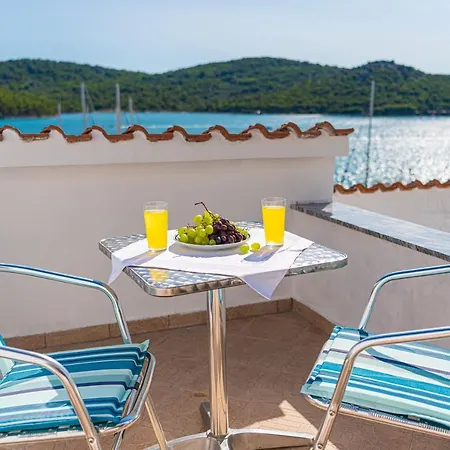 Black Pearl Gostinjska kuća 3*