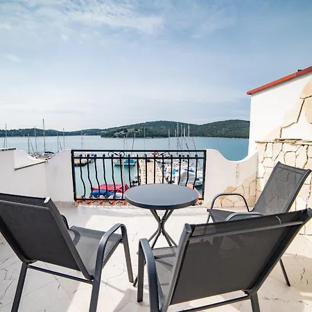 Black Pearl Guest house