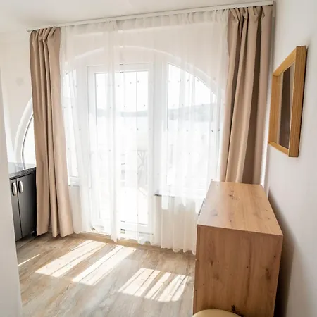 Gostinjska kuća Black Pearl 3*