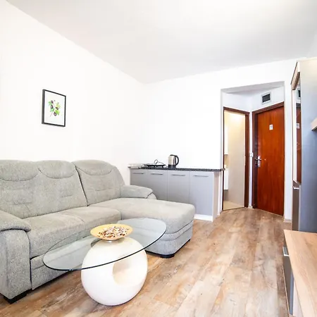 Guest house Black Pearl Tisno